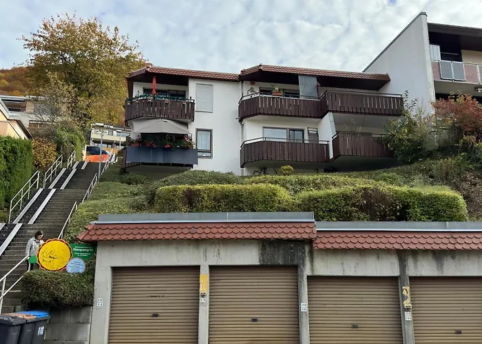 Apartamento Panorama Mit Balkon Bad Urach