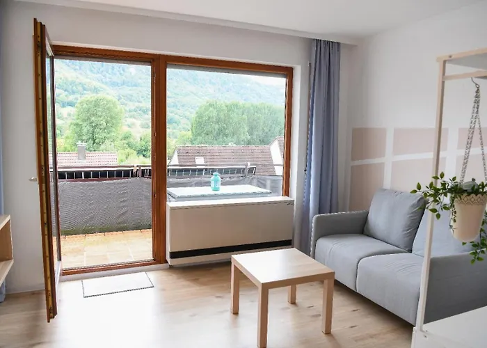 アパート Panorama Mit Balkon